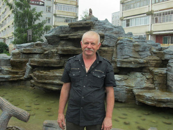 Михаил Савченков