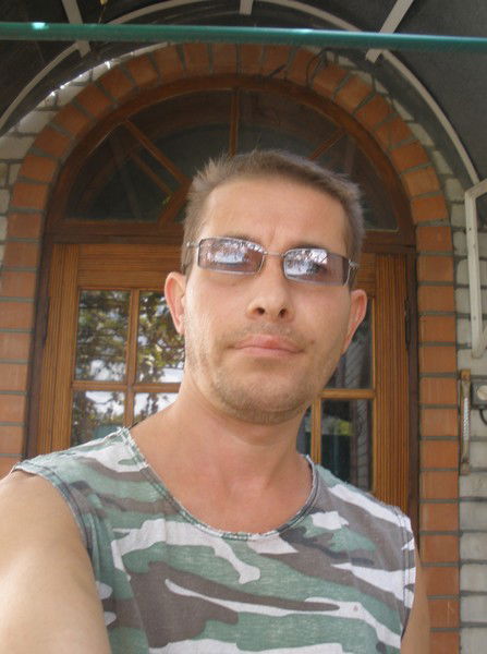 Андрей Котов