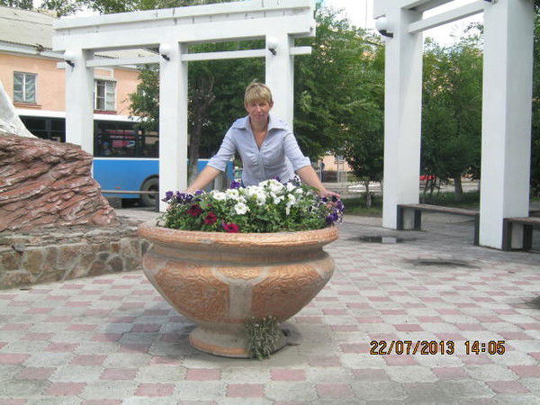 Елена Коновалова