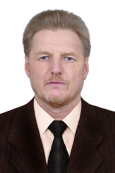 Александр Плотников