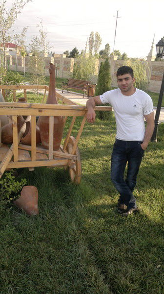 Баха Шарифов