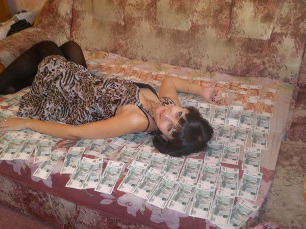 Роковая Девушка