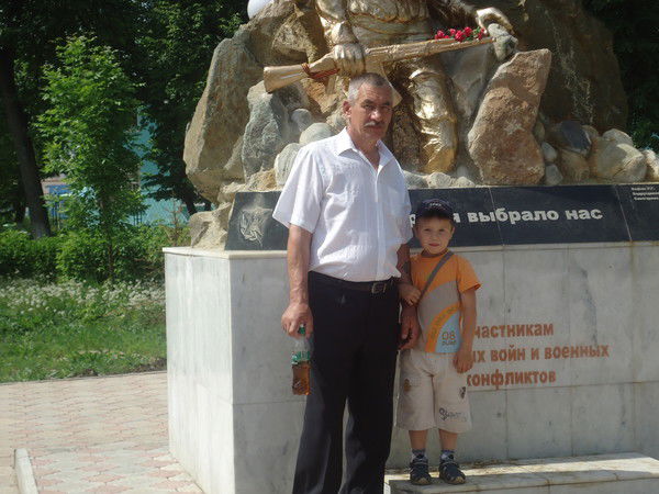 Евгений Калипаров