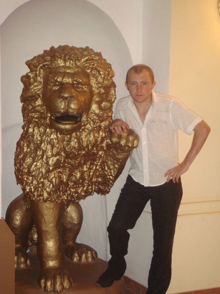 Анатолий Ветров