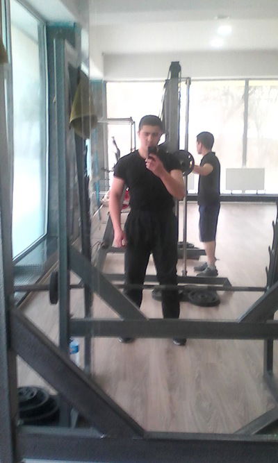 Акмаль Бекназаров