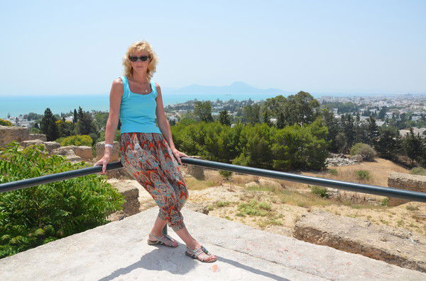 Любовь Тропина