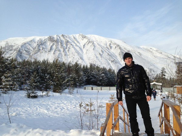 Дмитрий Юхновец