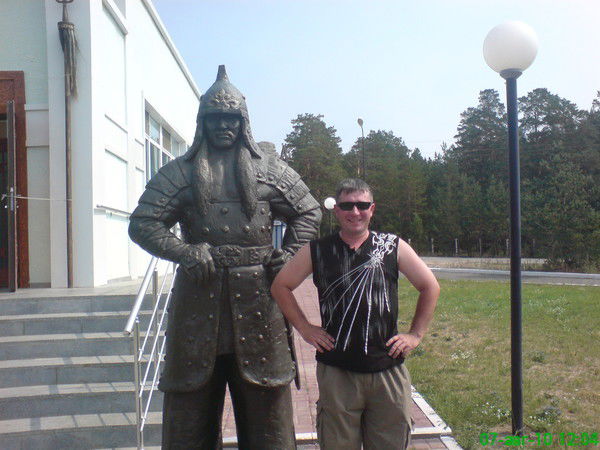 Владимир Костяной