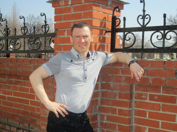 Сергей Емельянов