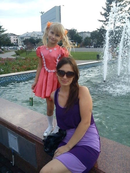 Елена Михайлегнко