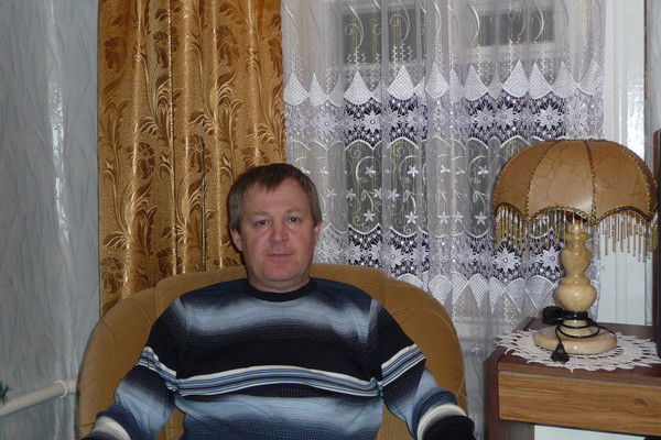 Александр Лошкарёв