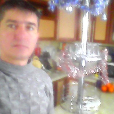 Бахтиер Гафуров