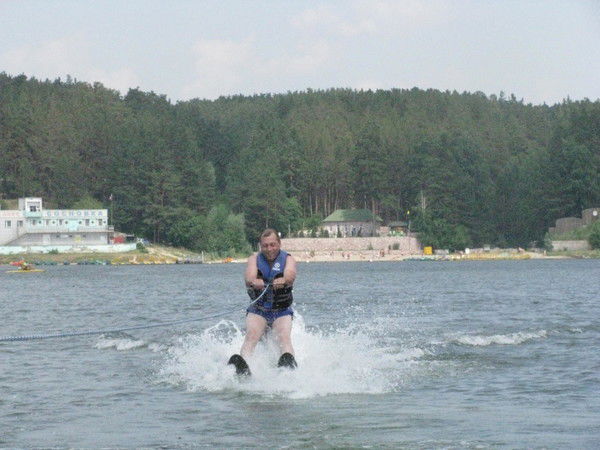 Евгений Пустовалов