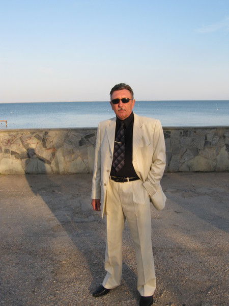 Анатолий Верецун