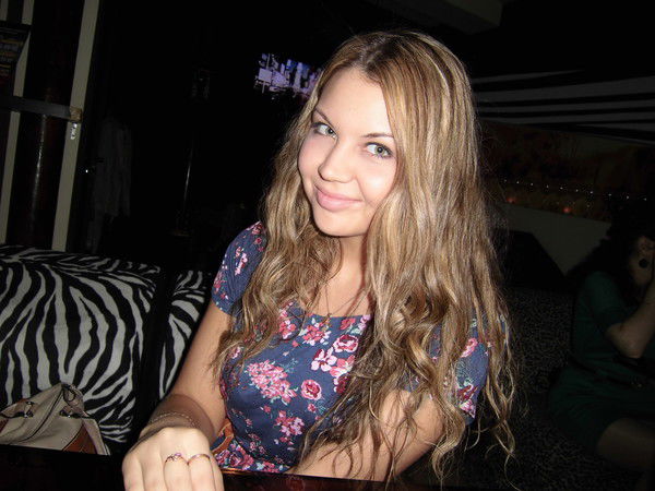 Валюша Глушкова