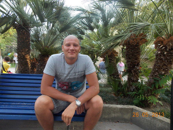 Алексей Овчинников