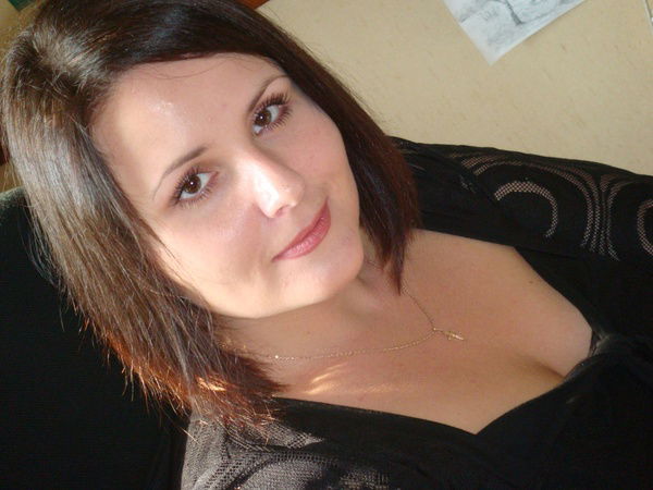 Элеонора Челянова