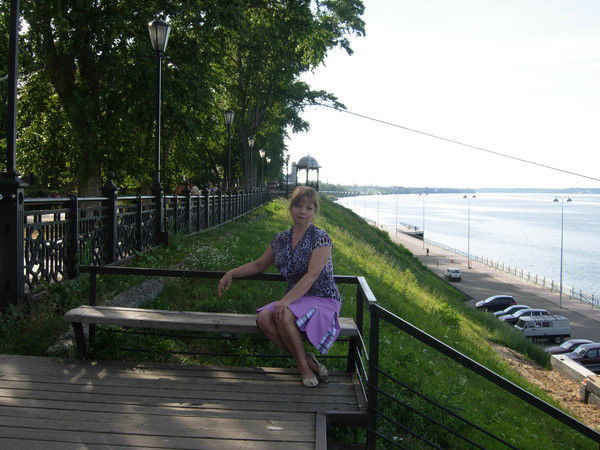 Елена Асланова