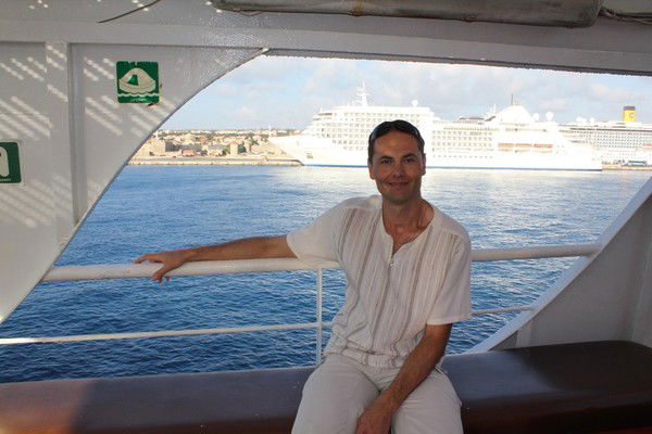 Александр Кондратенков