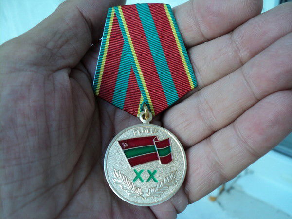 Евгений Медведев