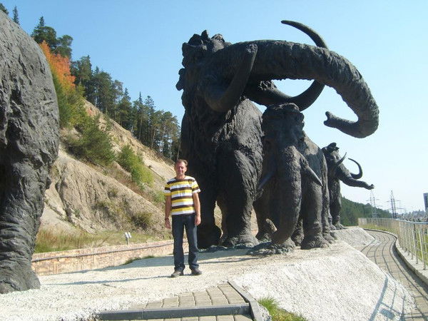 Андрей Алексеев