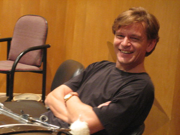 Неизвестно Неизвестно