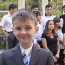 Денис Кузьменко