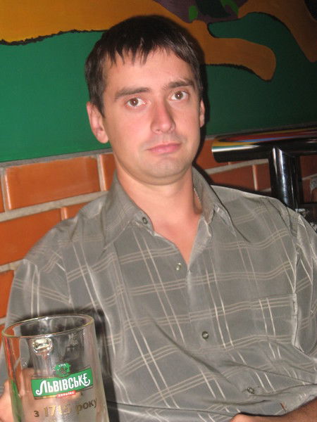 Максим Золотарь