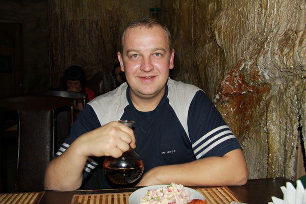 Виталий Махно