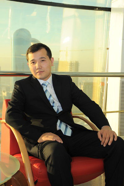 Азат Игеликов