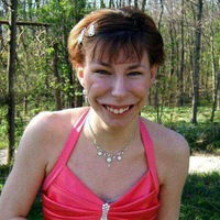 Марина Суздалева