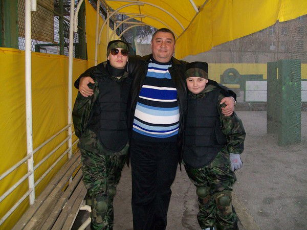 Темур Исламов