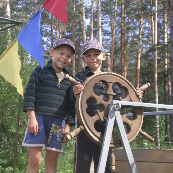 Максим Новокрещенов