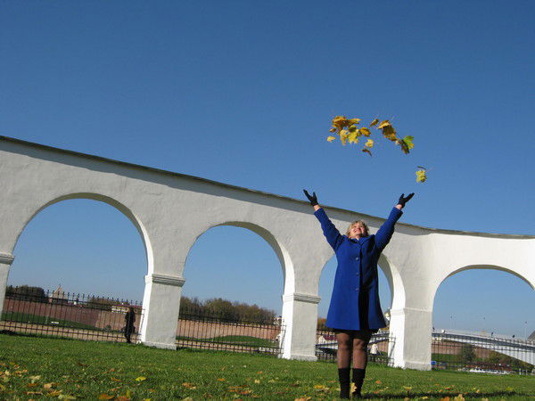 Людмила Искра