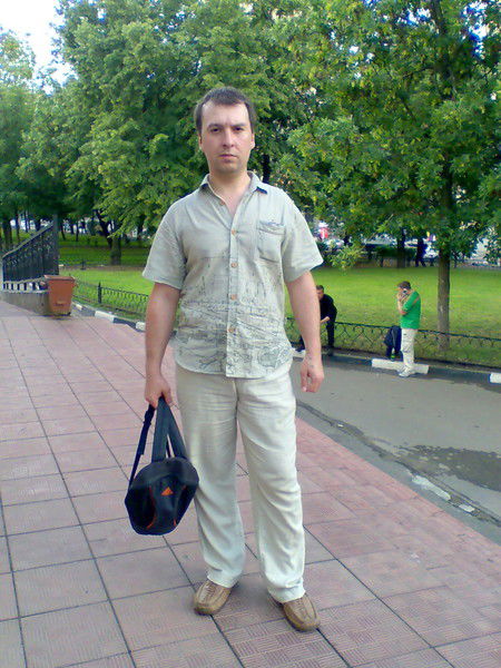 Олег Беляев