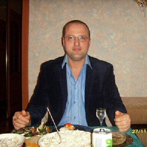 Сергей Емельянов