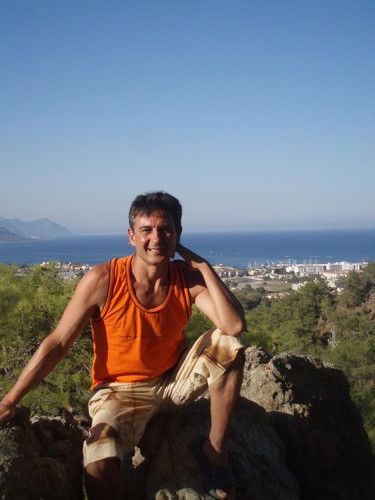 Акрам Алимбеков