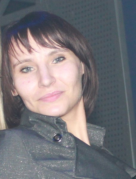 Елена Кемстач