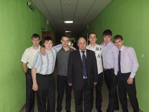 Максим Головкин