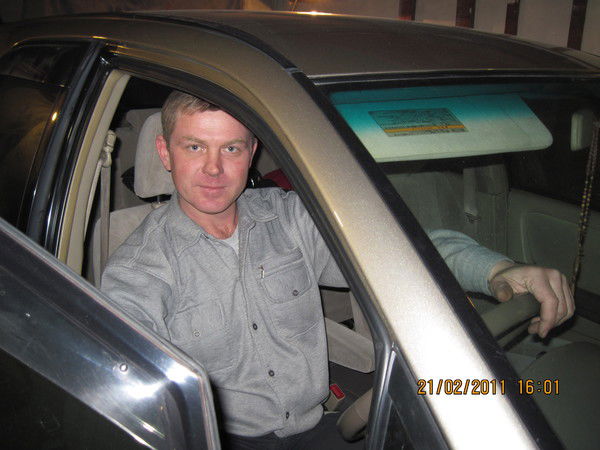 Виктор Нелюбин