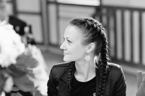 Анна Логутова