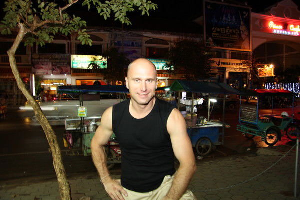 Олег Григорьев