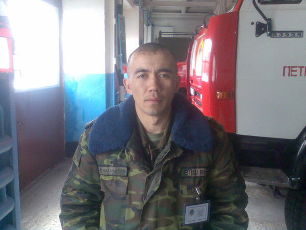 Нияз Мукашев