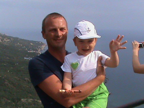 Анатолий Перистый