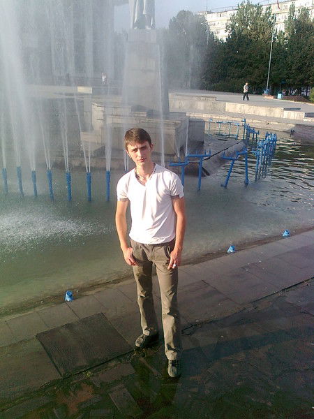 Евгений Петров