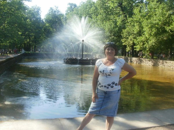 Елена Флуерарь