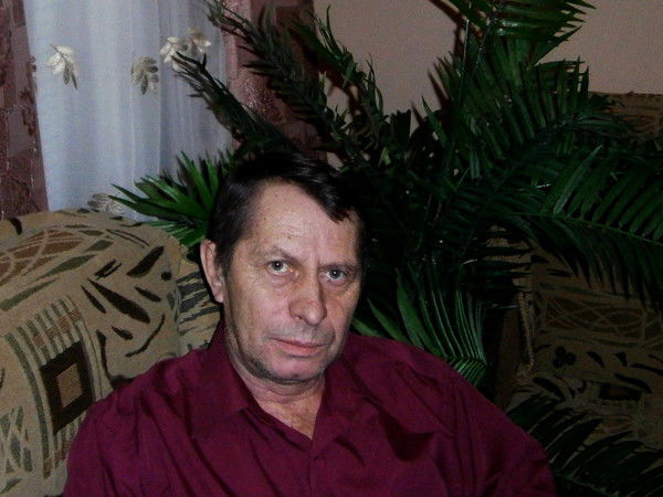 Александр Дмитриев