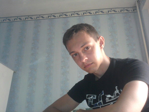 Максим Володченко