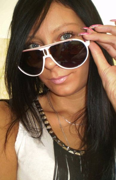 Таня Каканя