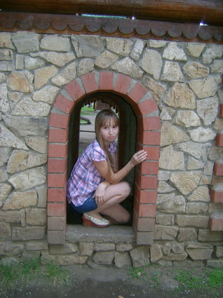 Азалия Асылбаева